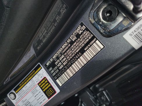 Certified 2023 Mercedes-Benz EQE 500 4MATIC Sedan image 28