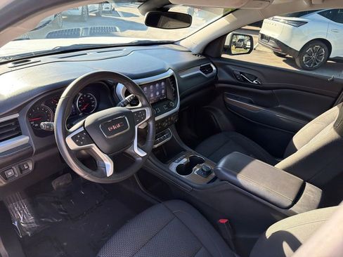 Used 2021 GMC Acadia SLE image 9