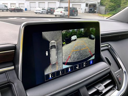 Used 2024 Chevrolet Tahoe High Country image 23