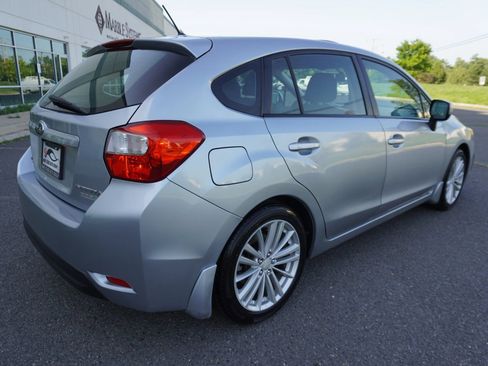 Used 2012 Subaru Impreza 2.0i Premium AWD/4WD image 7