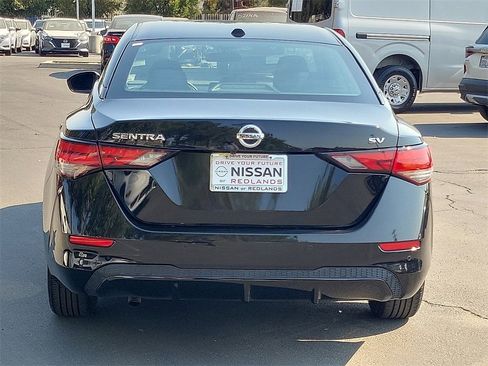 Used 2021 Nissan Sentra SV image 31