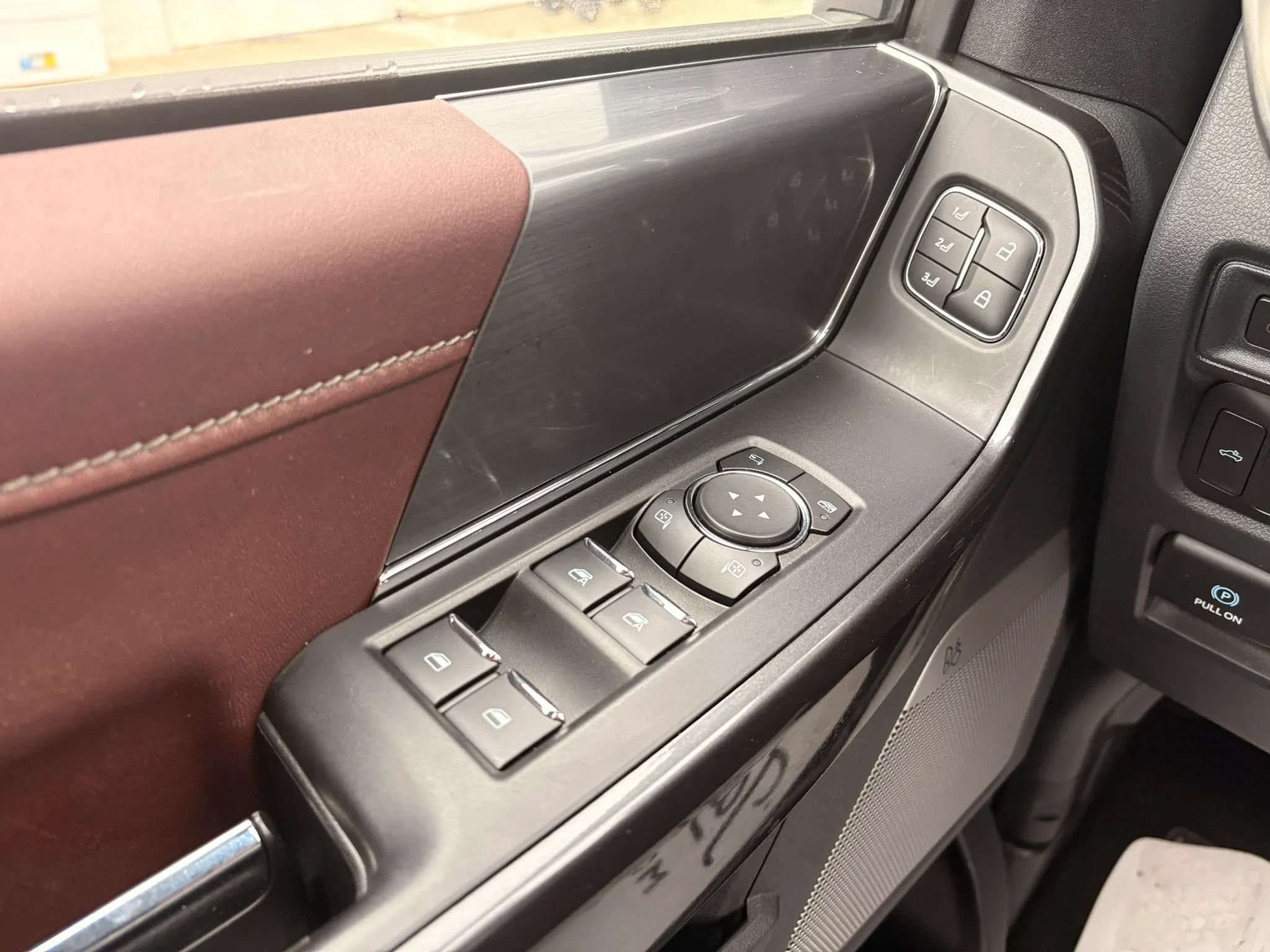 Used 2021 Ford F150 Lariat AWD/4WD image 30