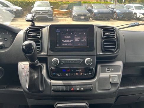 Used 2023 RAM ProMaster 2500 FWD image 20