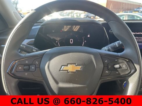 Used 2025 Chevrolet TrailBlazer LT image 12