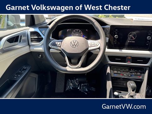 New 2026 Volkswagen Taos SE AWD/4WD image 13