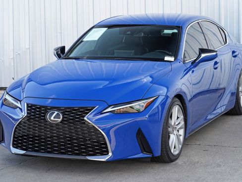 Used 2022 Lexus IS 300 w/ Accessory Package RWD image 43