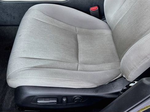 Certified 2024 Honda Accord EX image 18