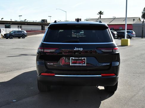 Used 2024 Jeep Grand Cherokee L Limited w/ Luxury Tech Group II image 7