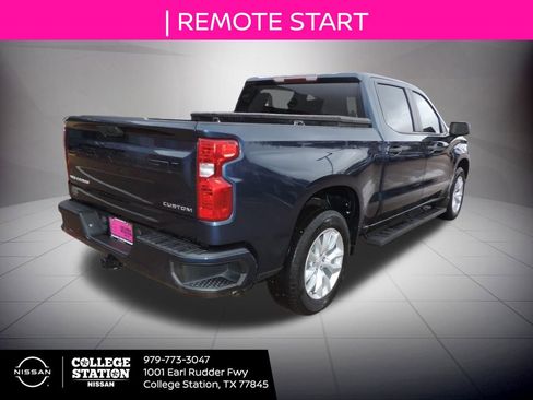 Used 2022 Chevrolet Silverado 1500 Custom image 4