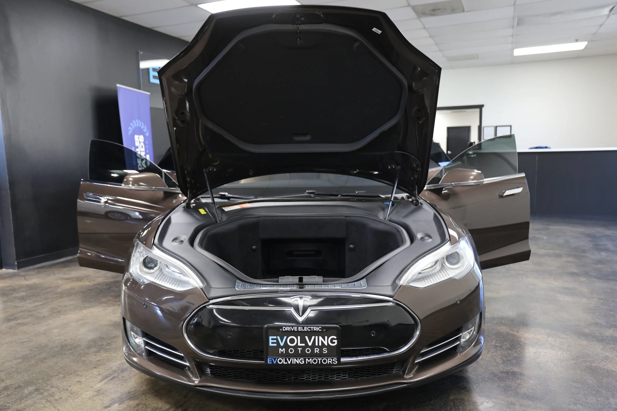 Used 2013 Tesla Model S Performance RWD image 54
