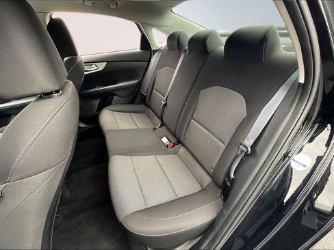 Used 2023 Kia Forte LXS image 25