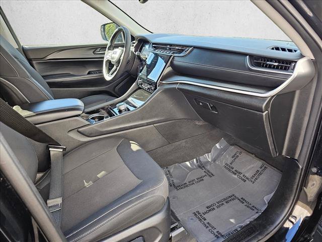 Used 2023 Jeep Grand Cherokee L Laredo AWD/4WD image 12