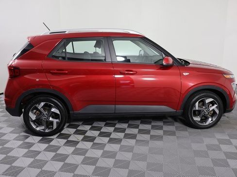 Certified 2023 Hyundai Venue SEL w/ Cargo Package image 9