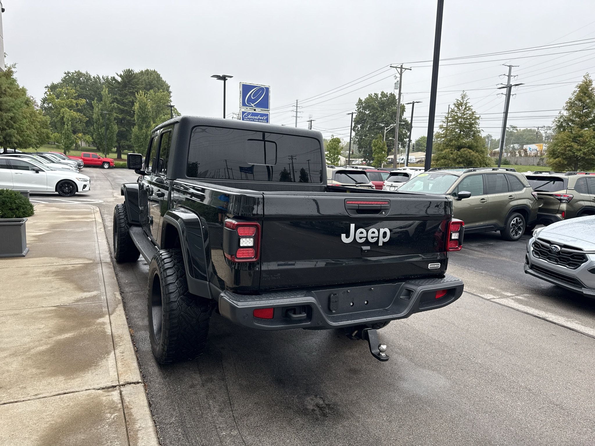 Used 2021 Jeep Gladiator Overland w/ Popular Equipment Package AWD/4WD image 4