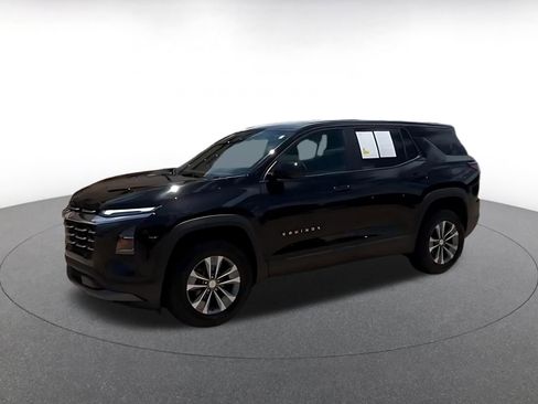 Used 2025 Chevrolet Equinox LT FWD image 15