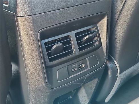 Used 2023 Chevrolet Colorado ZR2 w/ ZR2 Convenience Package III AWD/4WD image 23