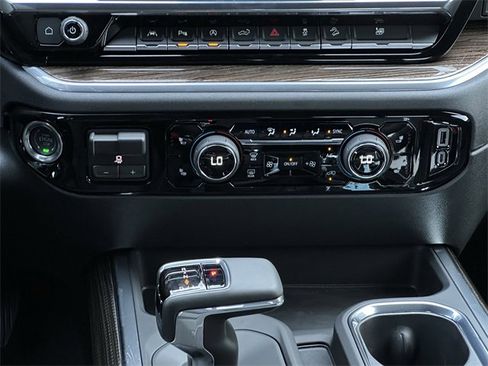 New 2026 Chevrolet Silverado 1500 LT Trail Boss w/ LT Trail Boss Premium Package image 16