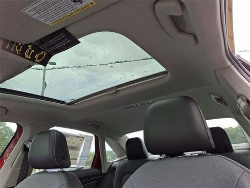 New 2025 Volkswagen Jetta SEL image 12