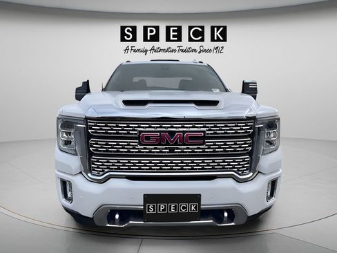 Used 2022 GMC Sierra 3500 Denali AWD/4WD image 8