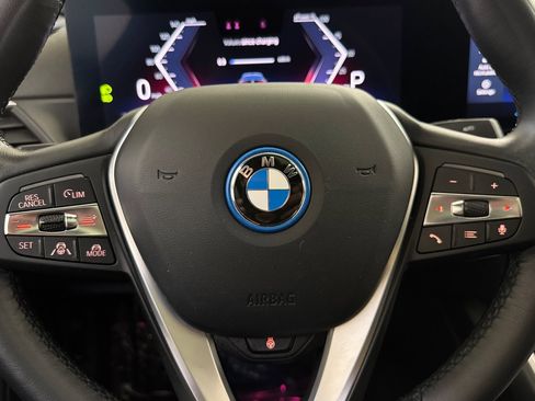 Certified 2023 BMW i4 eDrive35 image 18