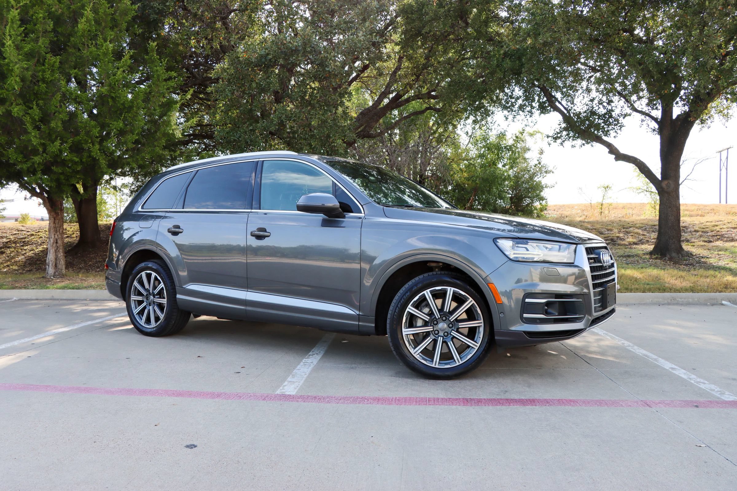 Used 2019 Audi Q7 3.0T Premium Plus AWD/4WD image 1