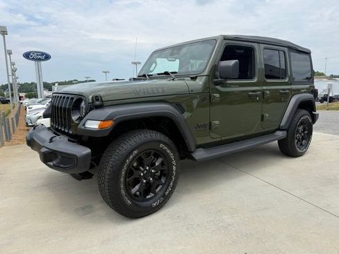 Used 2022 Jeep Wrangler Unlimited Sport AWD/4WD image 4