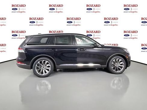 New 2026 Lincoln Aviator Reserve RWD image 8