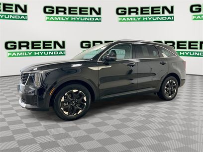 Used 2025 Kia Sorento S w/ Panoramic Sunroof Package