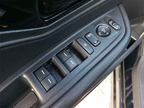 Used 2023 Honda Odyssey Touring image 31