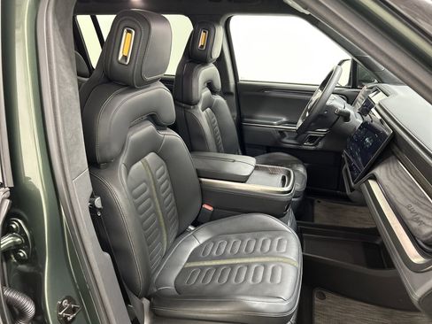 Used 2023 Rivian R1S Adventure image 24