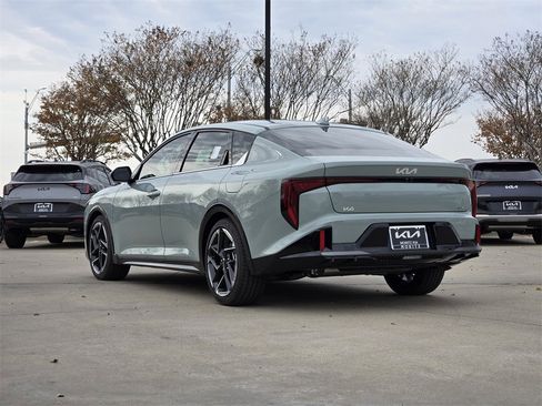 New 2025 Kia K4 GT-Line image 3