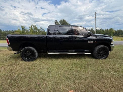 Used 2015 RAM 2500 Laramie AWD/4WD image 5