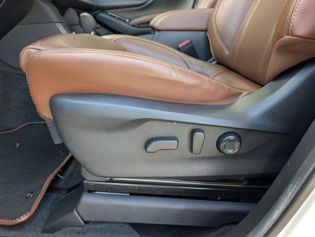 Used 2024 Subaru Ascent Touring AWD/4WD image 20