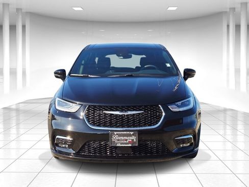 New 2026 Chrysler Pacifica Select image 8