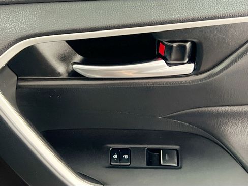 Used 2023 Toyota RAV4 XLE image 31