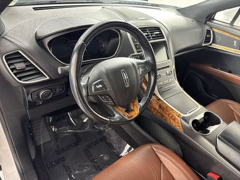 Used 2017 Lincoln MKX Reserve w/ Lincoln MKX Climate Package AWD/4WD image 24