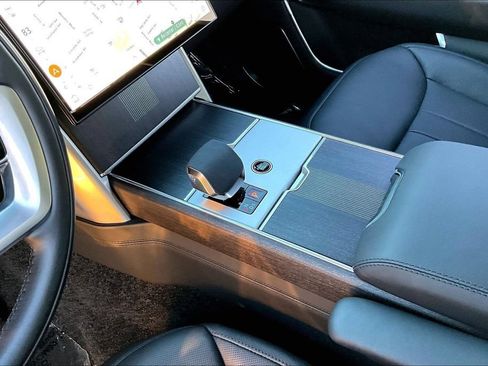 Certified 2024 Land Rover Range Rover Long Wheelbase Autobiography AWD/4WD image 18