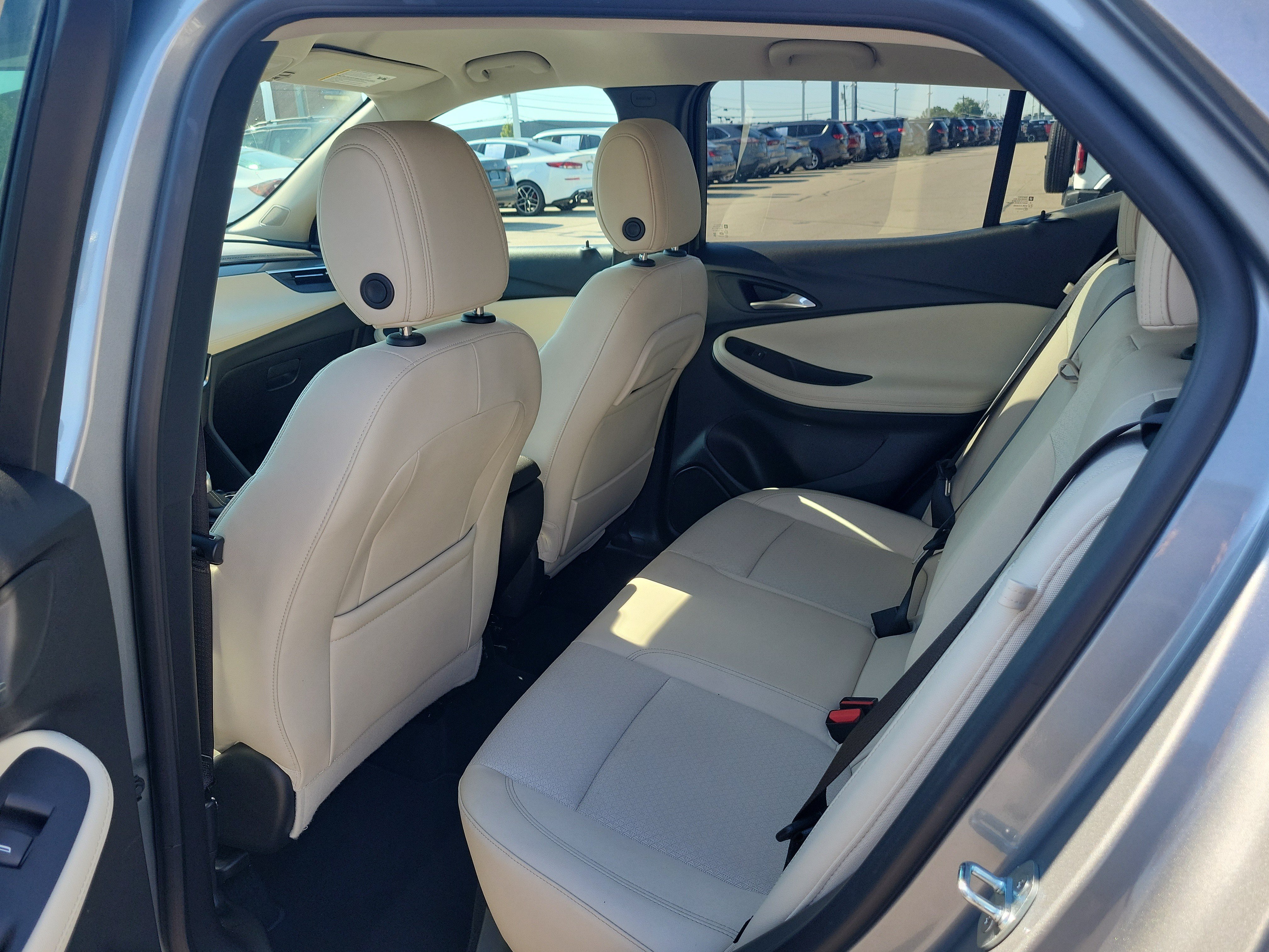 Used 2024 Buick Encore GX Preferred w/ Comfort Package AWD/4WD image 12
