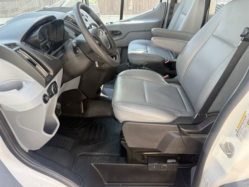 Used 2019 Ford Transit 150 XL RWD image 2