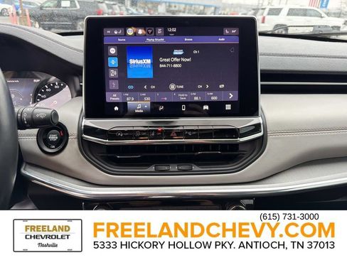 Used 2022 Jeep Compass Limited image 28