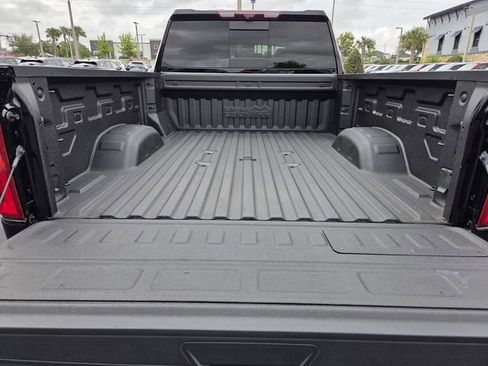 Used 2024 Chevrolet Silverado 2500 High Country w/ High Country Premium Package AWD/4WD image 17