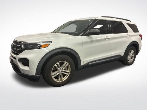 Used 2020 Ford Explorer XLT RWD image 1