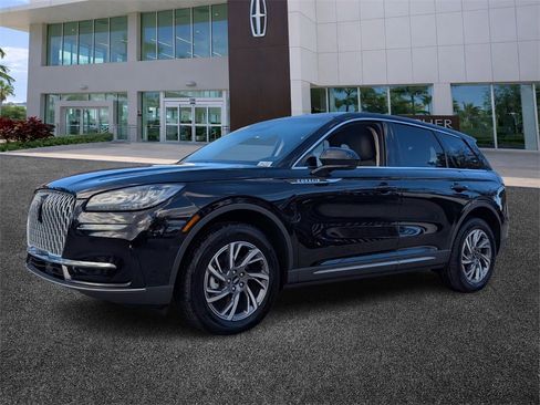 Used 2024 Lincoln Corsair FWD image 3