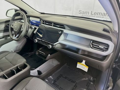 New 2027 Chevrolet Bolt LT w/ Comfort Package FWD image 30