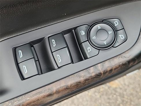 Used 2021 GMC Acadia Denali w/ Denali Technology Package image 23