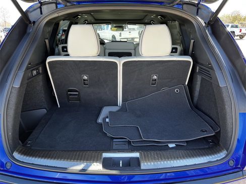 Used 2025 Acura MDX A-Spec image 29