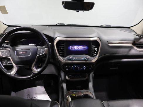 Used 2020 GMC Acadia Denali w/ Technology Package AWD/4WD image 16