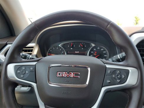 Certified 2023 GMC Acadia SLT image 11