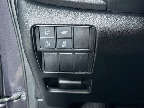 Used 2019 Honda CR-V Touring image 11