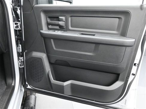 New 2026 RAM 2500 Tradesman image 17